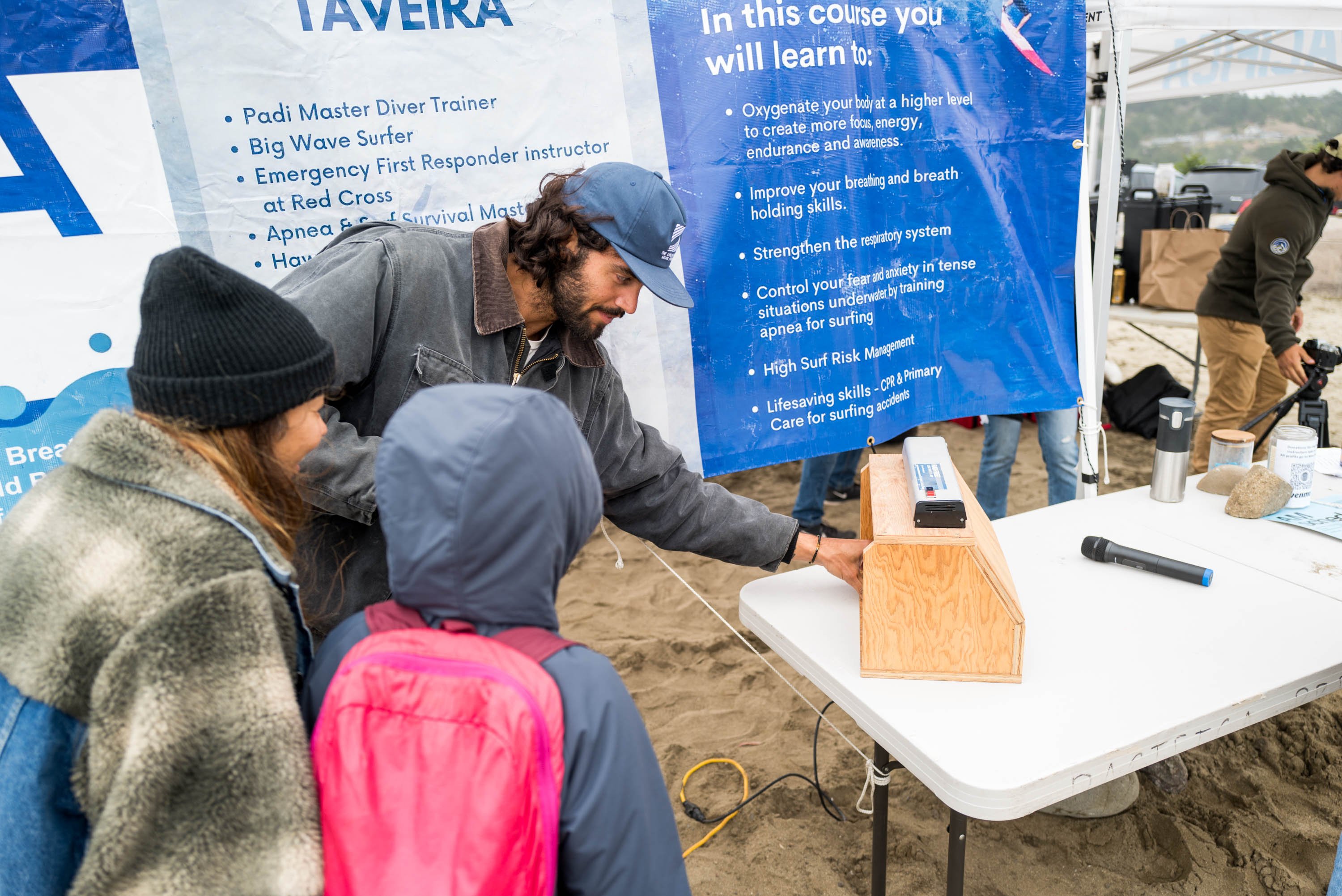 Blue Water Task Force water quality testing demo. Photo: Cody Gantz